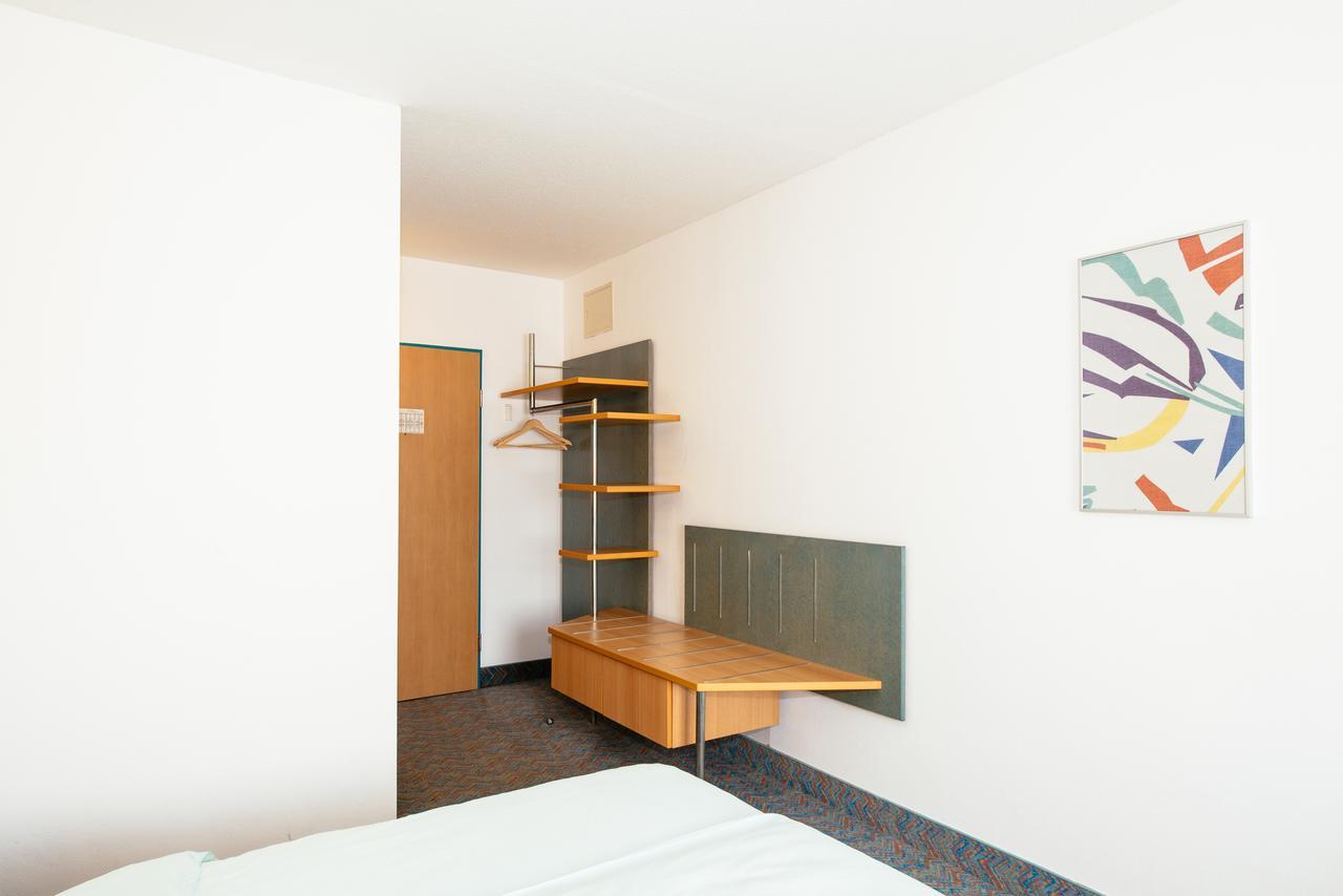 Hotel Residenz Schnelldorf Exterior photo